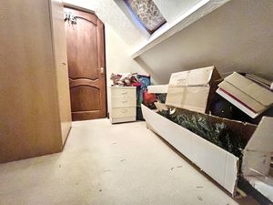 Dressing room- click for photo gallery